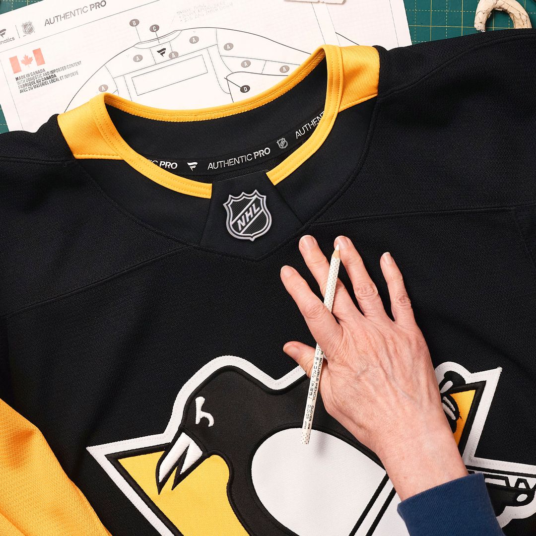 Pittsburgh Penguins Fanatics Alternate Authentic Pro Custom Jersey - Gold