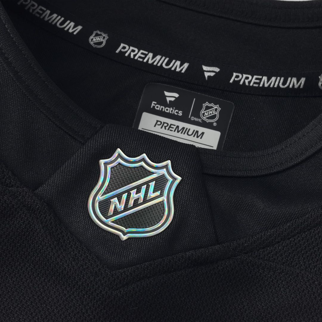 David Pastrnak Boston Bruins Fanatics Away Premium Player Jersey - White